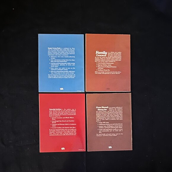 4 – Vintage ‘Ideals’ Budget/Family  Cookbooks - Picture 2 of 14